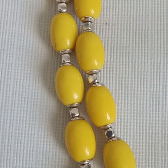 Yellow & Silver Toned Alternating Plastic Beaded Long Length Layering Necklace - Picture 4 of 8